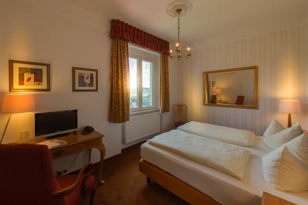 Flair Hotel Villa Ilske Bad Kosen Quarto foto
